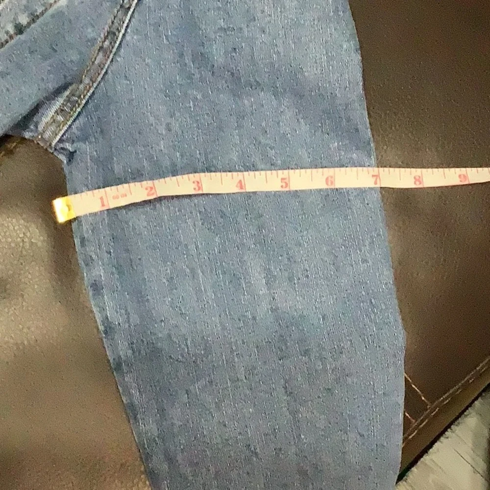 Retrofit Light Blue Denim Jacket - Picture 12 of 13